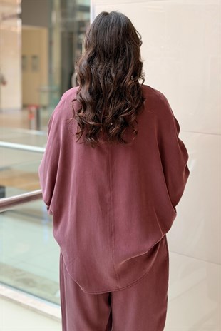 Ghisa Yarasa Kol Önü Kısa Arkası Uzun Tunik Pantolon Takım