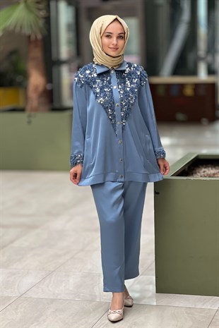 Ghisa Gömleği Tüğ Detaylı Pantolonlu Takım