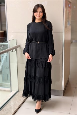 Nurcan Çetin Güpür Detaylı Tunik Etek Kupra Takım
