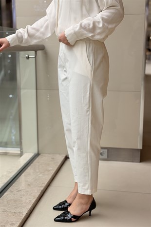 Nurcan Çetin Tapered Fit Pantolon