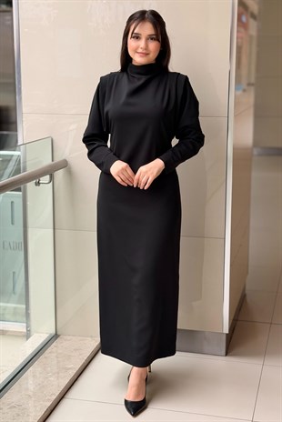 Ghisa Omuz Detaylı Tam Boy Elbise