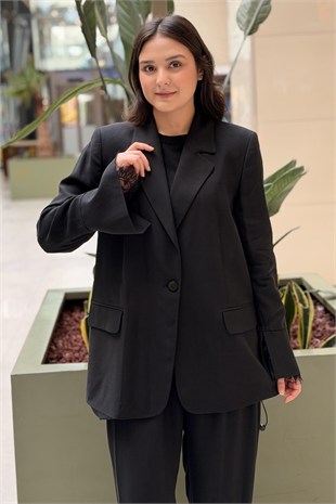 Kahma Kruvaze Yaka Güpür Detaylı Ceket Pantolon Takım