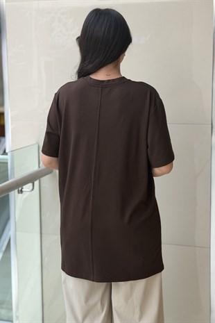 Mahal İstridye Broşlu Basic Tşört