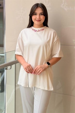 Kahma Yaka Taş İşlemeli T-Shirt