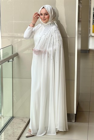 White Corner Şifon Detaylı Taşlı Abiye