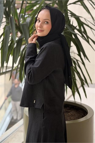 Missdalida Nakış Detaylı Crop Denim Ceket