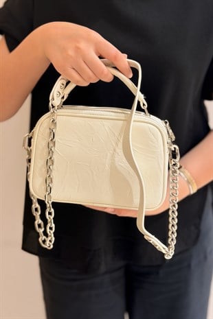 Mahal Bags a Logolu Taşlı Çapraz Çanta