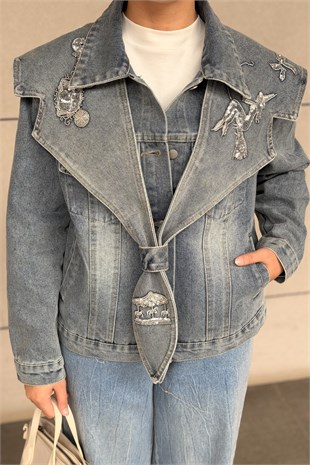Mahal Yakası Boncuk İşlemeli Şal Detaylı Denim Ceket