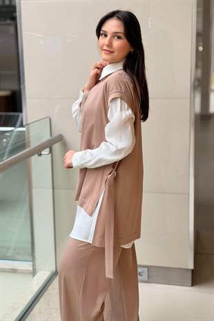 Nurcan Çetin Yaka Yarım Fermuarlı Kolsuz Tunik Gömlek Pantolon 3Lü Set Takım