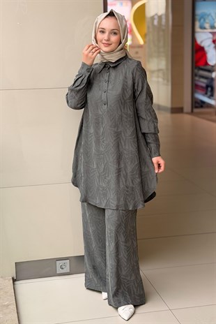Nurcan Çetin Kendinden Yaprak Desenli Tunik Pantolon Takım