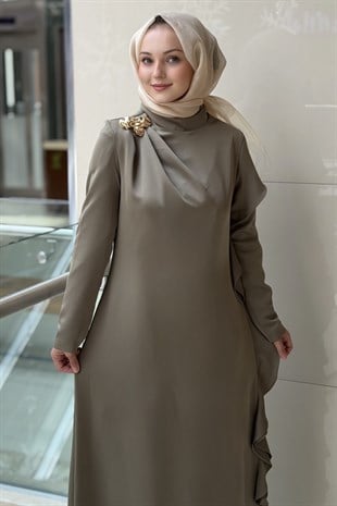 Matex Yanı Fırfır Detaylı Abiye Elbise