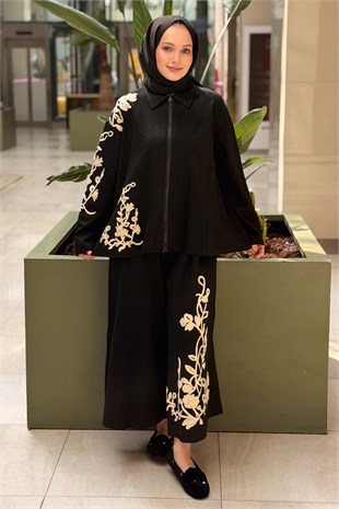 Ghisa Çiçek Nakış İşlemeli Ceket Pantolon Takım