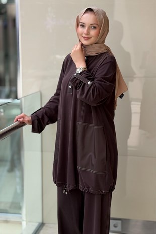 Nurcan Çetin Spor Dikiş Kolları Apoletli Kumaş Mix Tunik Pantolon Takım