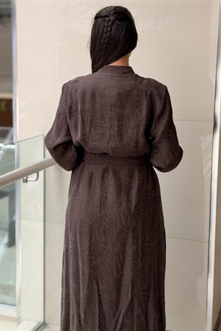 Nurcan Çetin Kendinden Yaprak Desenli Kuşaklı Kap Pantolon Takım