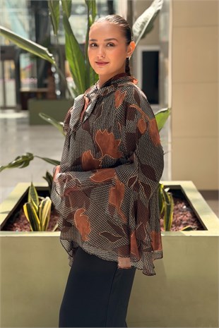 Ghisa Fırfr Detaylı Astarlı Desenli Şifon Tunik