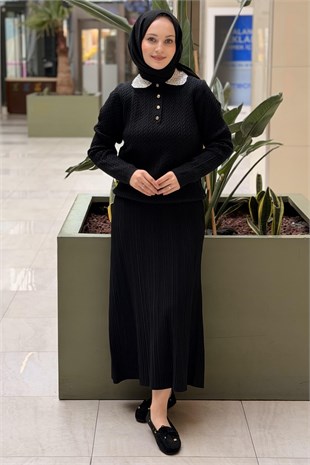 Ghisa Yakası İnci İşlemeli Örgü Desenli Triko Tunik
