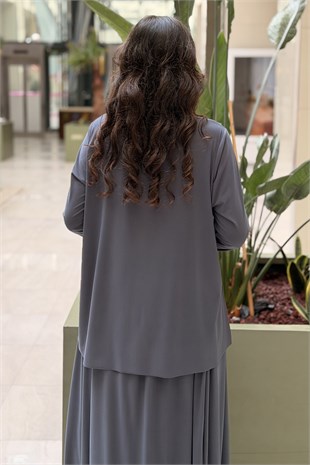Nurcan Çetin Çapraz Kat Kat Desenli Tunik Etek Takım