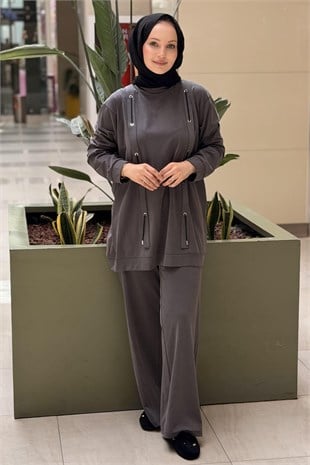 Ceremony Önü Kuşgözü Ve Bağcık Detaylı Pantolonlu Takım