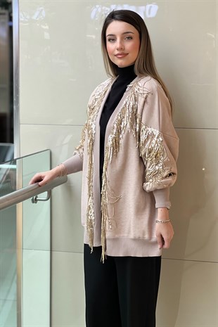 Ghisa Süslemeli Triko Detaylı Hırka