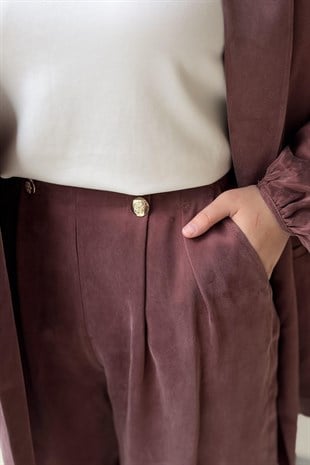 Ghisa Kruvaze Yaka Önü Açık Kolları Apletli Ceket Pantolon Takım