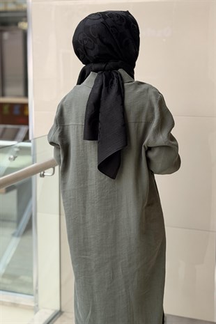 Nuss Önden Çıtçıtlı Katmanlı Yırtmaçlı Tam Boy Kap
