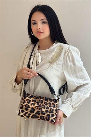 Mahal Bags Dört Fermuarlı Çapraz Çanta