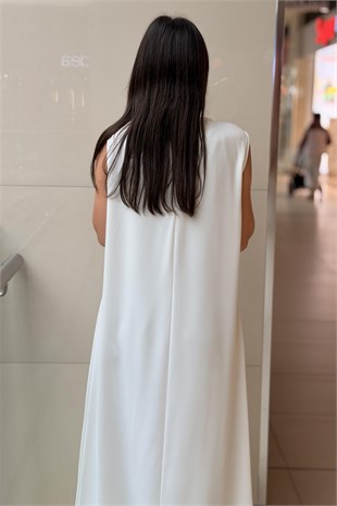 White Corner İthal Krep Kolsuz İçlik Elbise