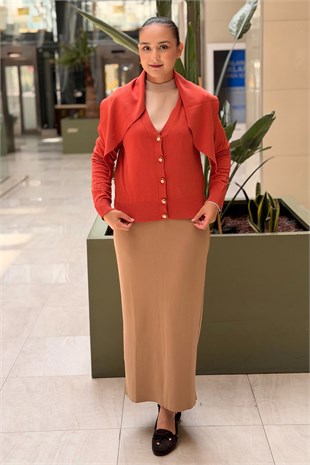 Nuss Çıkarılabilir Şal Aksesuarlı Merserize Hırka