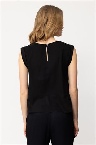 On Fashion Asimetrik Kolsuz Bluz