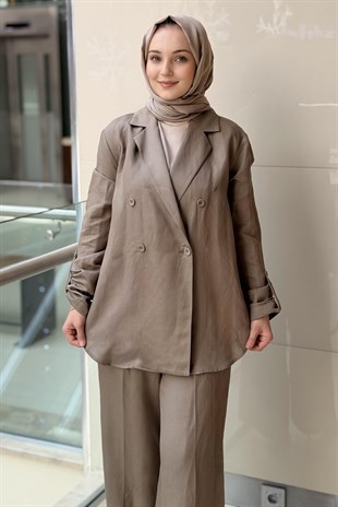 Kahma Kruvaze Yaka Kolları Apoletli Ceket Pantolon Takım