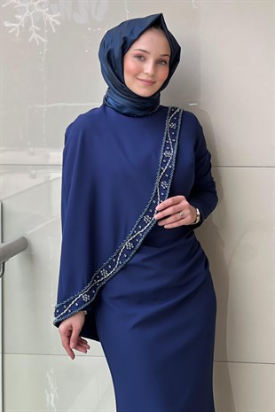 White Corner Taşlı Çıkarılabilir Kapaklı Balık Abiye