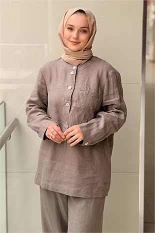 Venöve Lani Takım