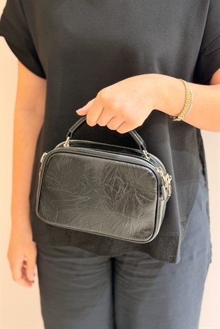 Mahal Bags a Logolu Taşlı Çapraz Çanta