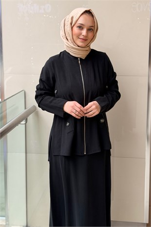 Nurcan Çetin Düğme Detaylı Önden Fermurlı Ceket Etek Takım