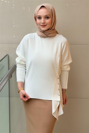 Ghisa Yanı Düğme Detaylı Triko Tunik