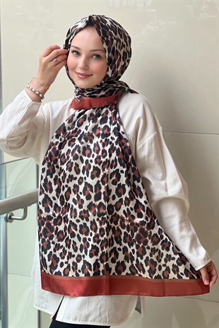 Siyane İpeksi Leopar Vual Şal