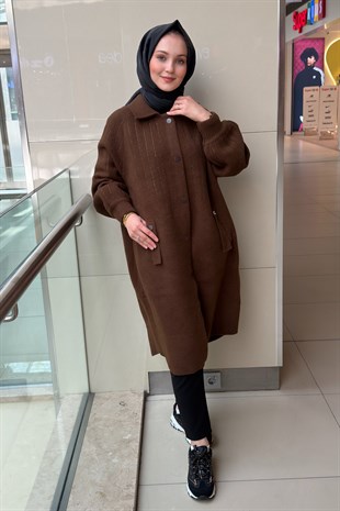 Ghisa Su Yolu Taş İşlemeli Önden Çıtçıtlı Kaban