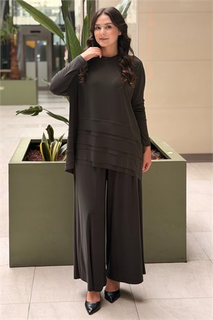 Nurcan Çetin Kat Kat Desenli Tunik Pantolon Takım