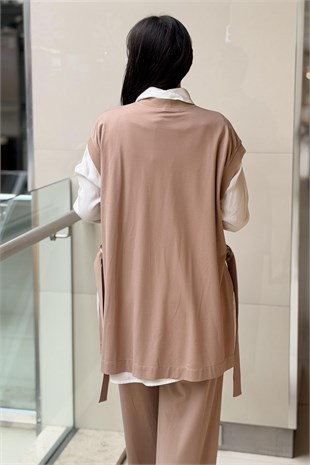 Nurcan Çetin Yaka Yarım Fermuarlı Kolsuz Tunik Gömlek Pantolon 3Lü Set Takım