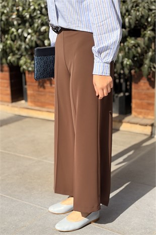 Sentez Arkası Lastikli Kısa Geniş Paça Pantolon