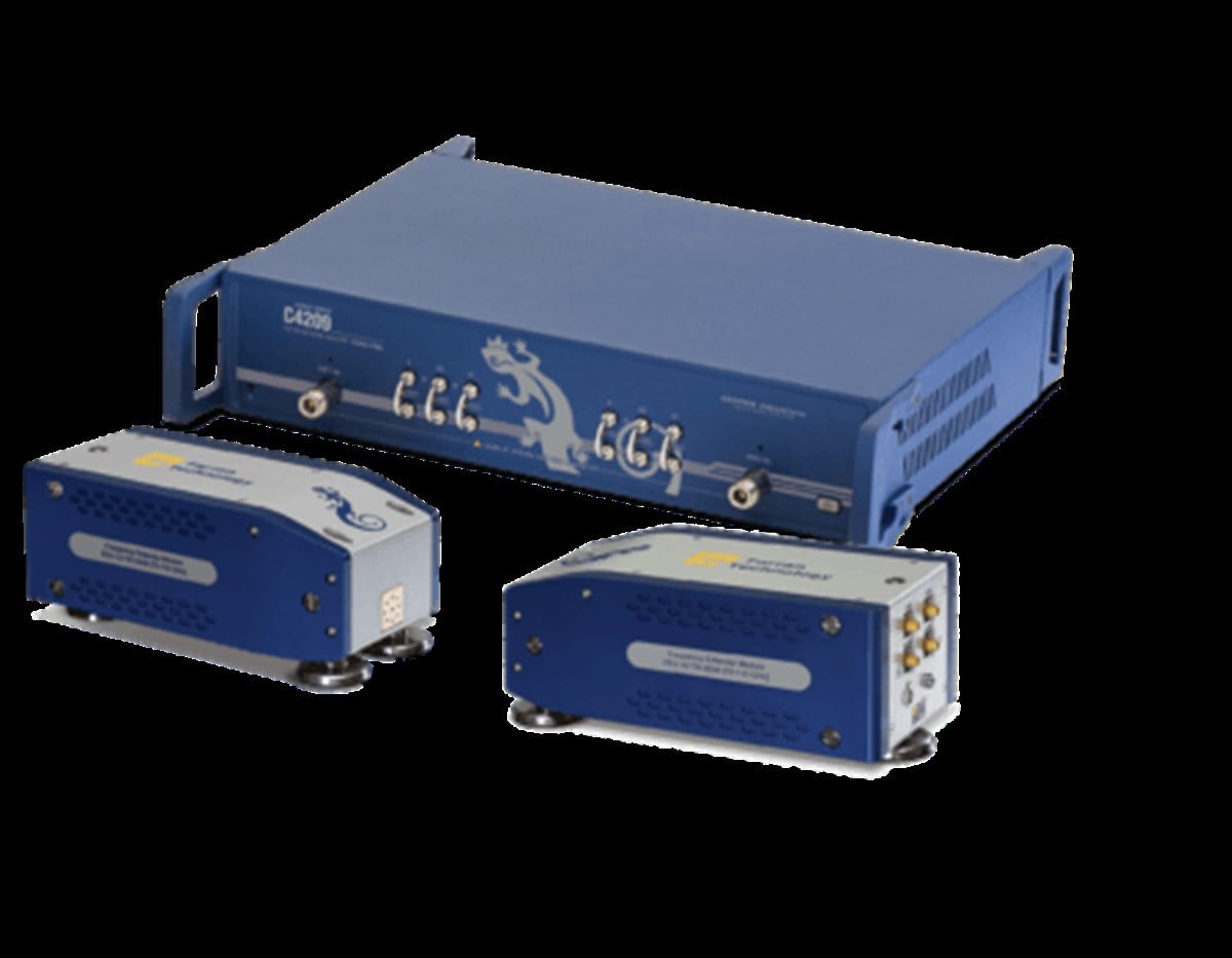 Copper Mountain Tech C4209 2-Port 9 GHz VNA - Frekans Yükseltmeye Uygun ( Frequency Extension )