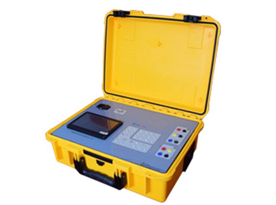 GFUVE GF3031 500V 120A PORTABLE THREE PHASE ELECTRICAL POWER CALIBRATOR GF3031 500V 120A PORTATİF ÜÇ FAZLI ELEKTRİK GÜÇ KALİBRATÖRÜ