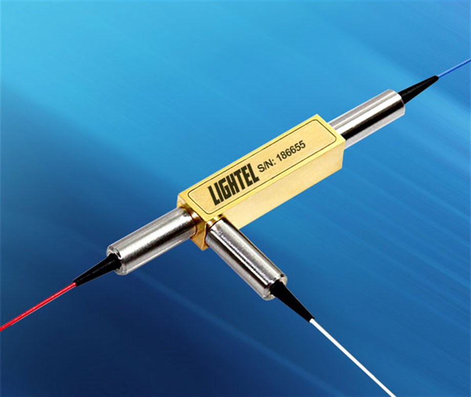 LIGHTEL 1064nm Polarization Insensitive 3 Port Circulator 1064nm Polarizasyona Duyarsız 3 Portlu Sirkülatör