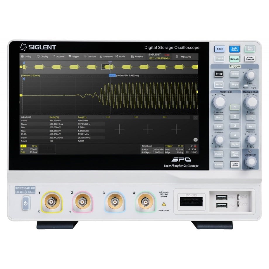 SIGLENT  SDS2204X HD Dijital Osiloskop 200MHz 12-bit