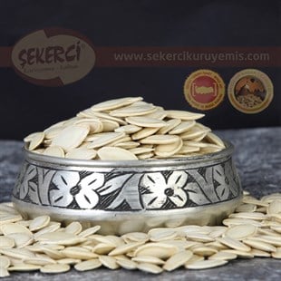 Nevşehir Çerçeveli Çiğ Kabak Çekirdeği