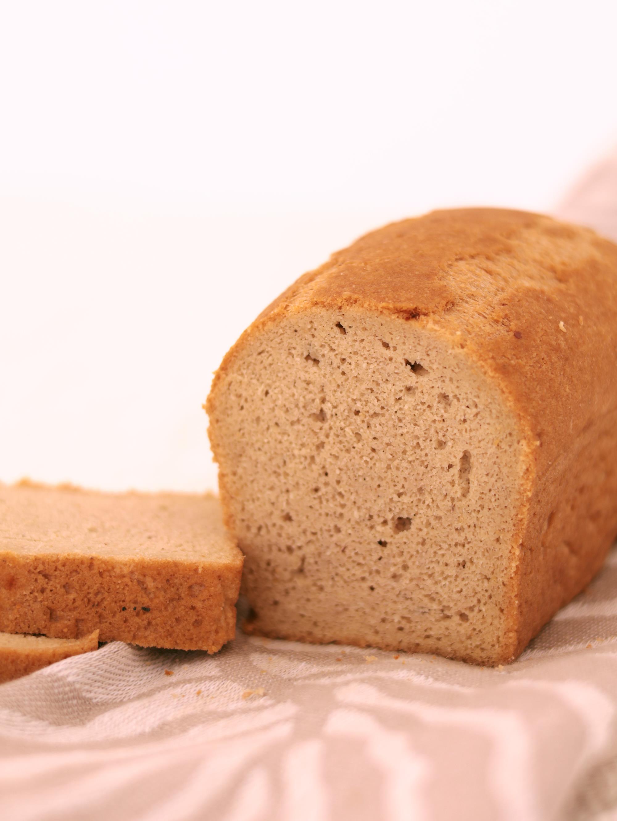 Ketojenik Baton Badem Ekmek