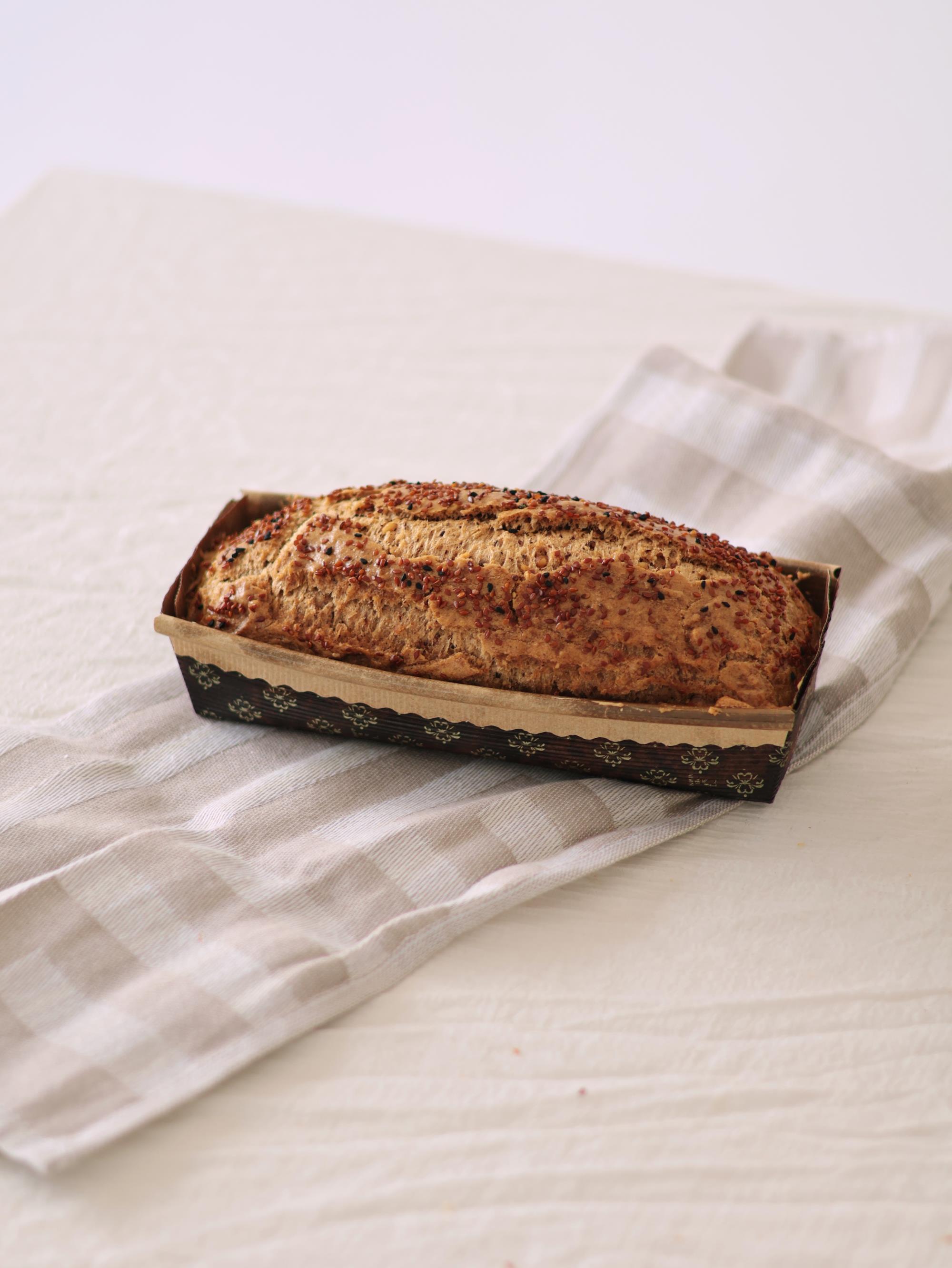 Tahinli Ketojenik Ekmek