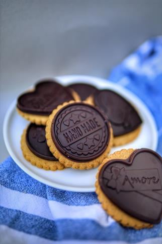 Çikolatalı Kinoa Unlu Bisküvi 6lı