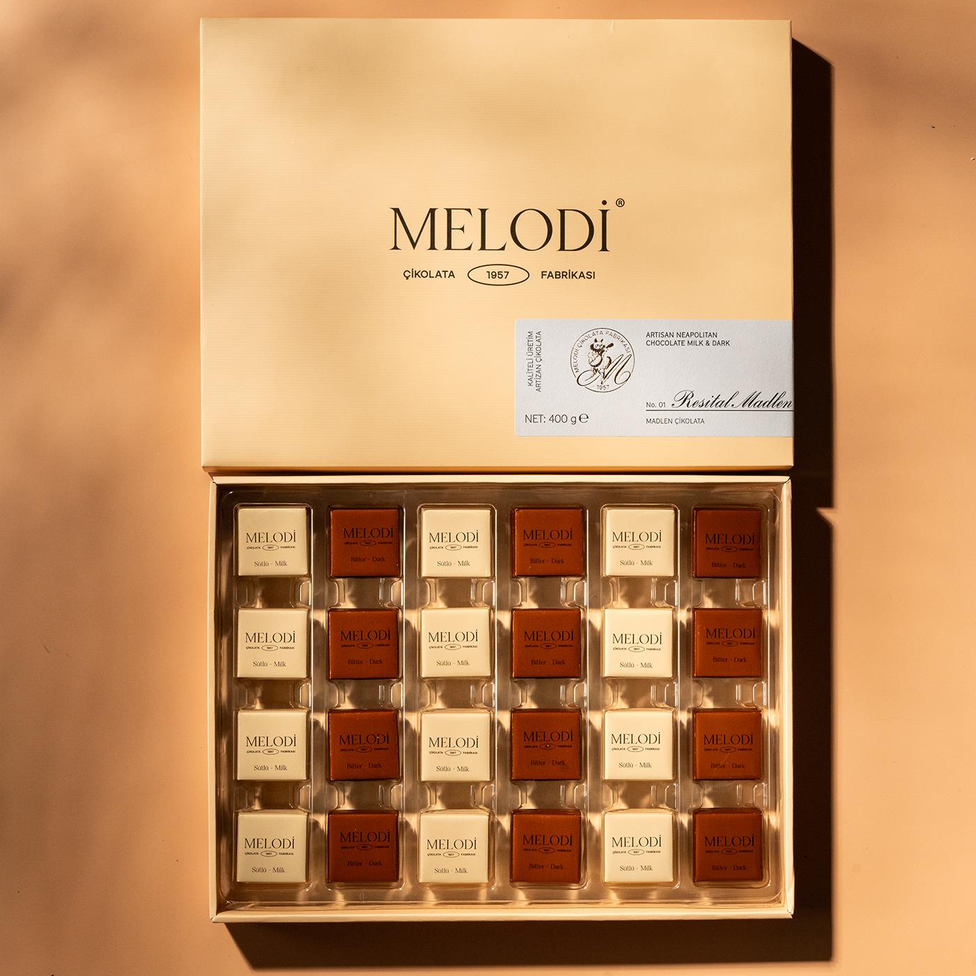 1957 Resital Madlen Hediye Çikolata Kutusu 400g