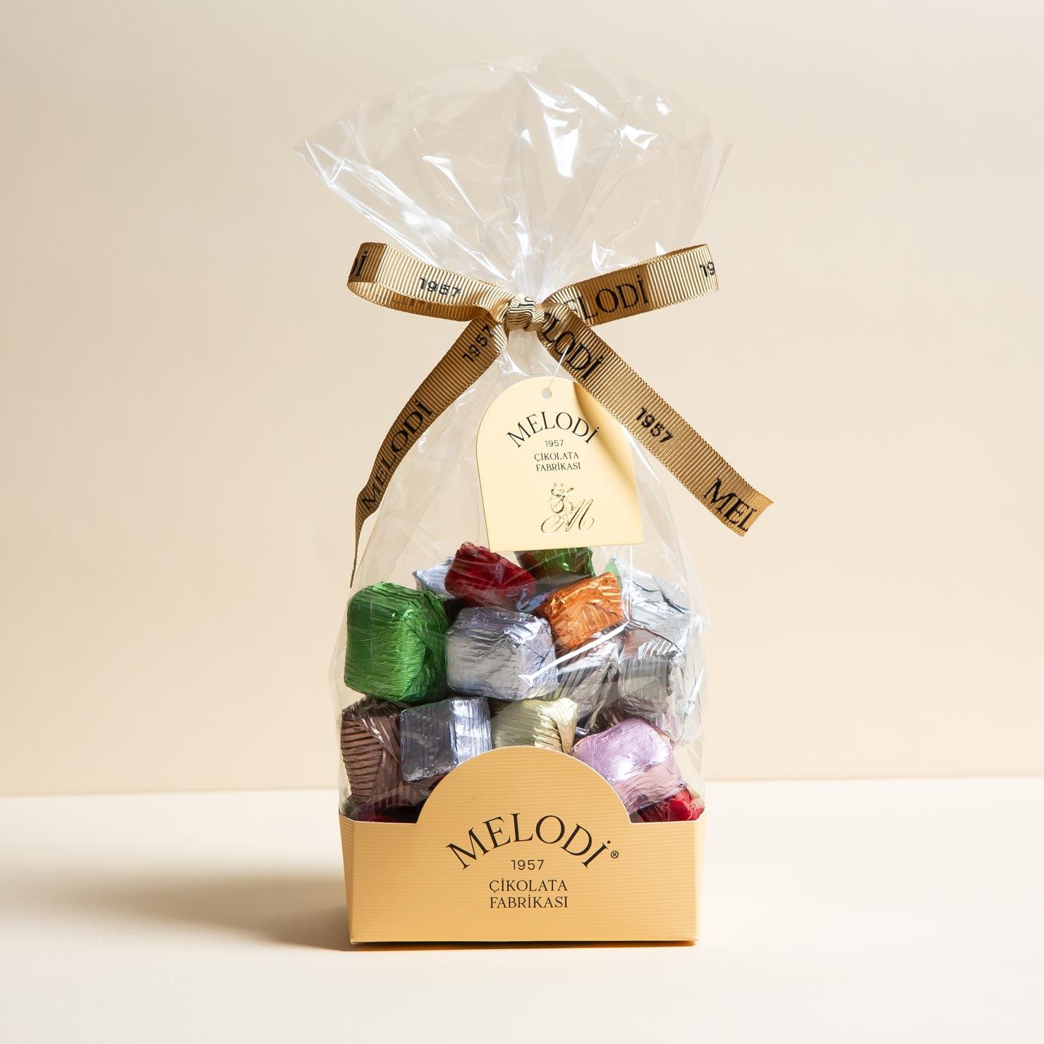 Karışık Yaldızlı Spesiyal Çikolata 500g